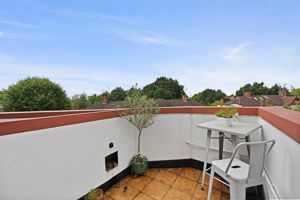 Photo 7- click for photo gallery